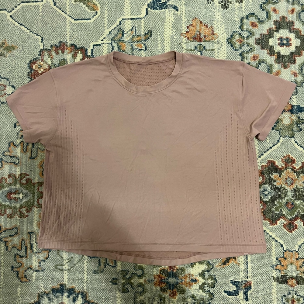Lululemon athletic shirt